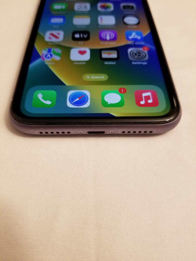 Apple iPhone 11, color Purple