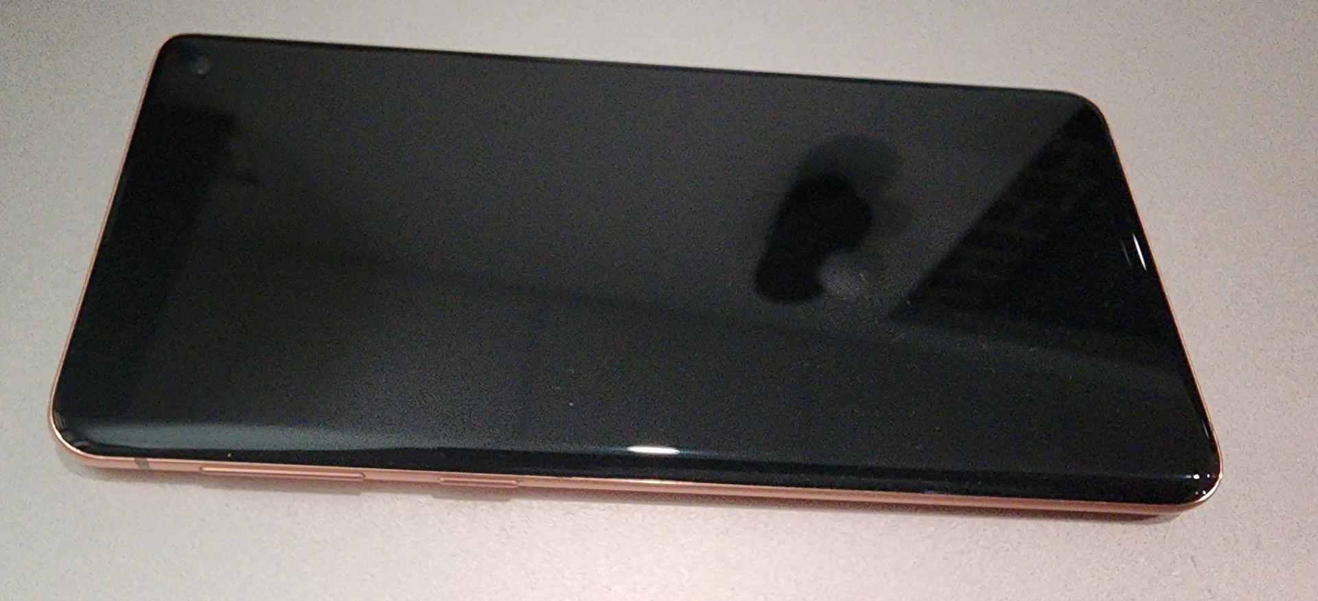 Samsung Galaxy S10, color Pink