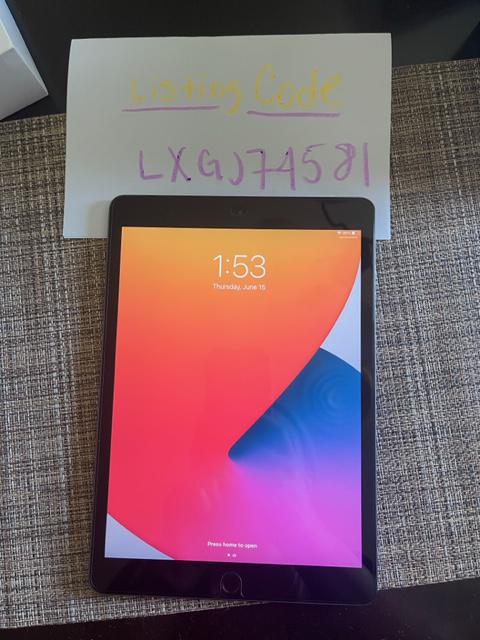Apple iPad 8th Gen, color Gray