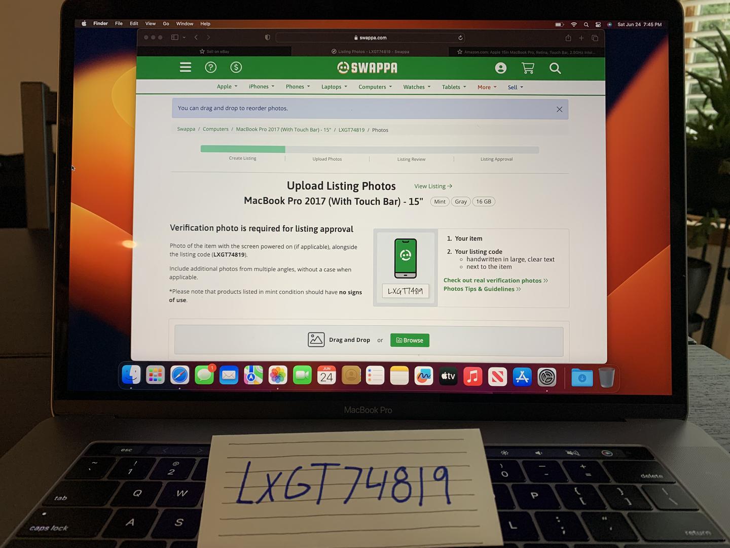 MacBook Pro 2017 (With Touch Bar) - 15", color Gray