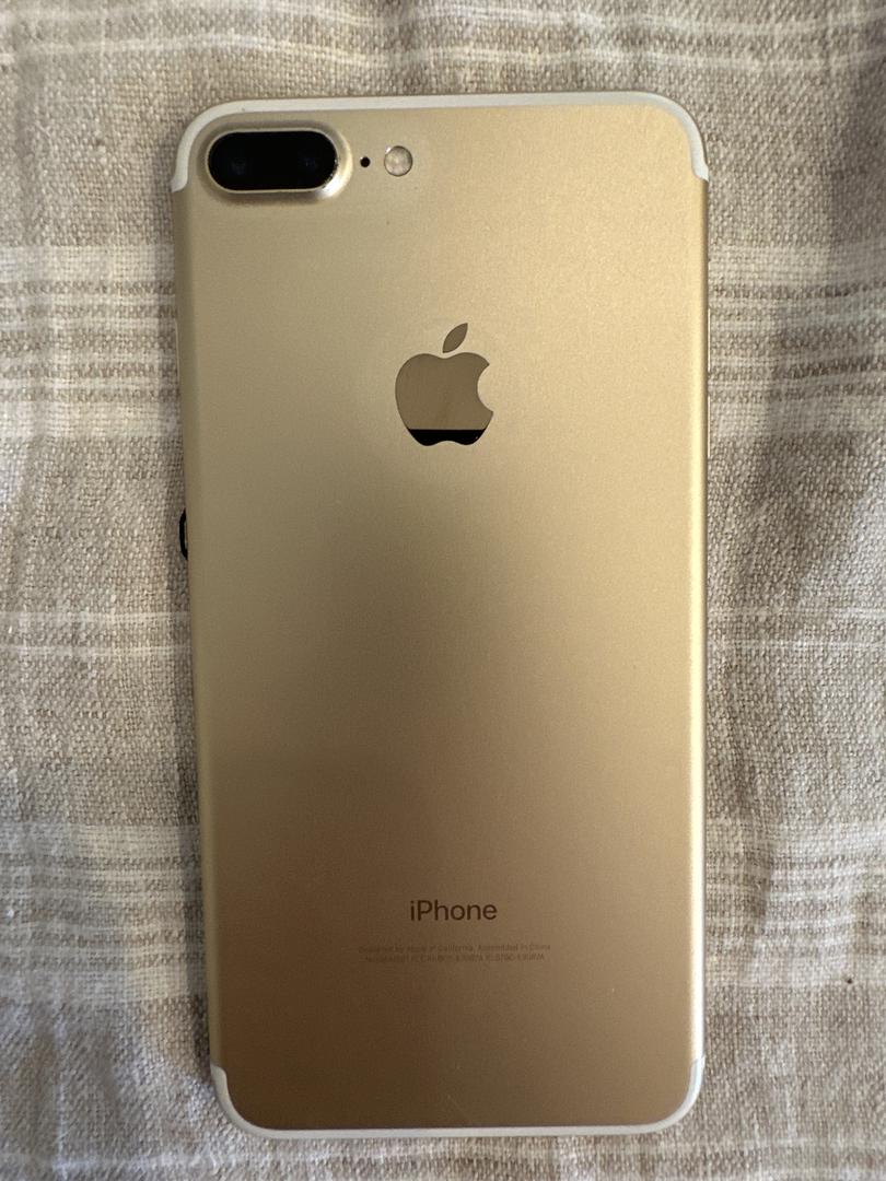 Apple iPhone 7 Plus, color Rose Gold