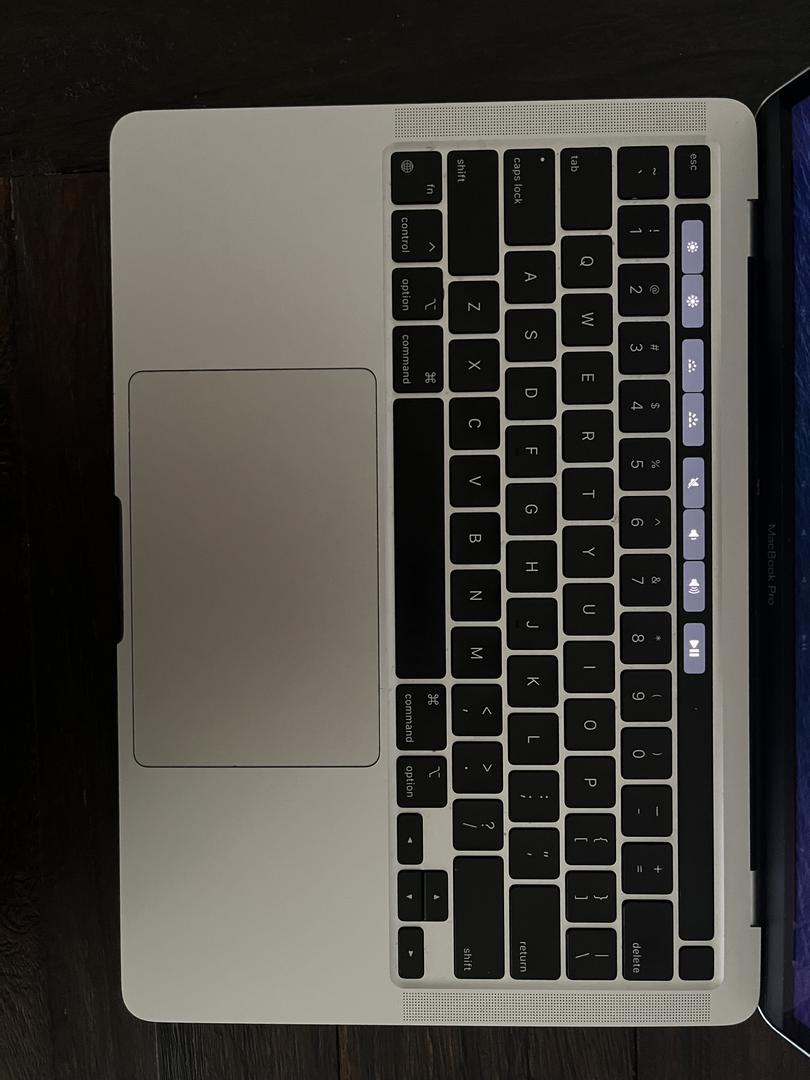 MacBook Pro 2020 - 13", color Silver