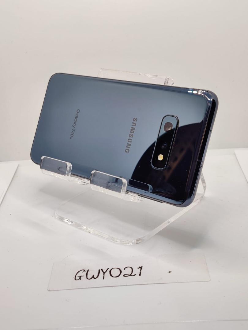 Samsung Galaxy S10e, color Black