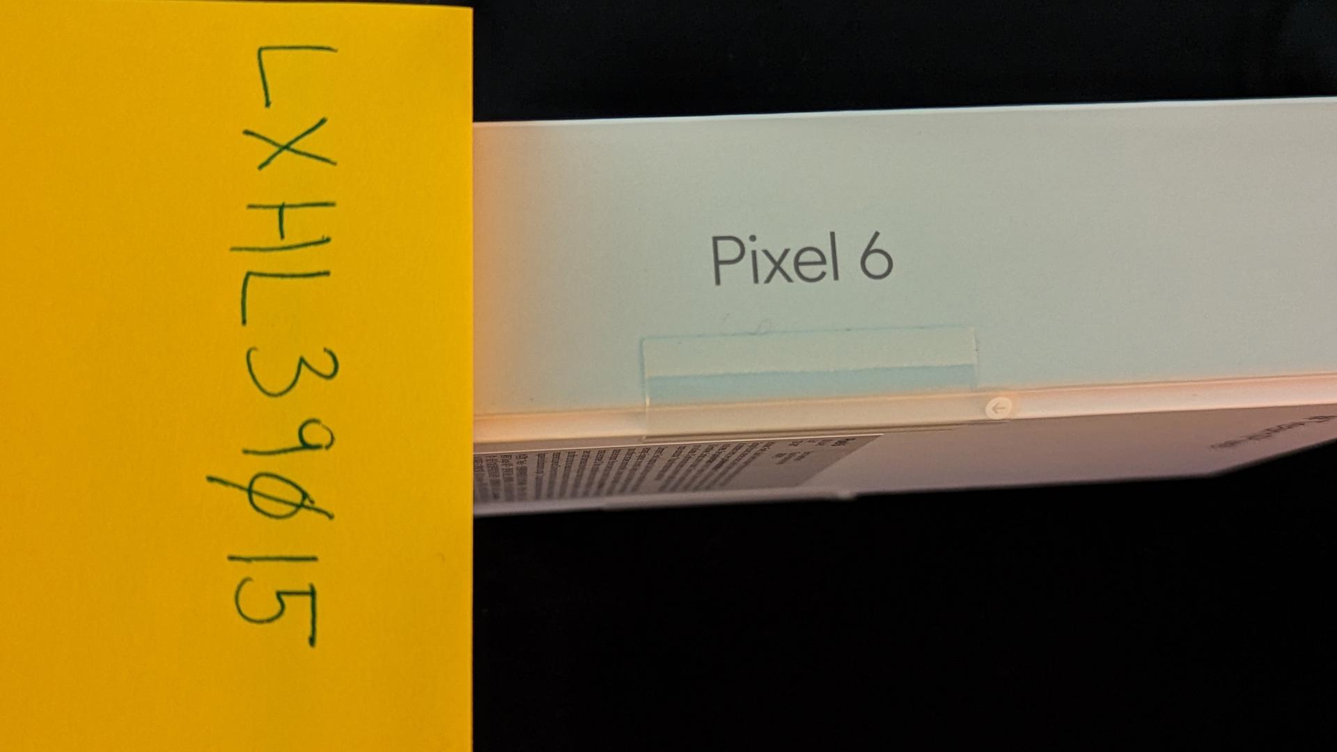 Google Pixel 6, color Seafoam