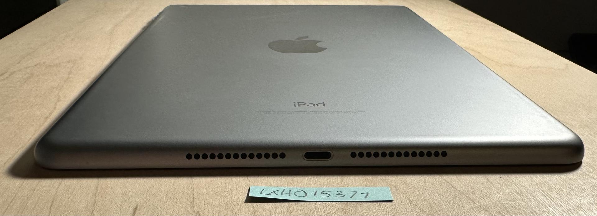Apple iPad 6th Gen, color Gray