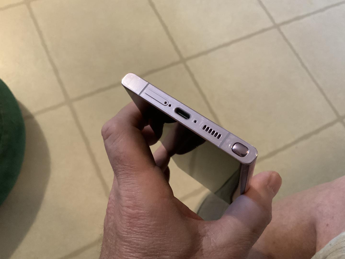 Samsung Galaxy S23 Ultra, color Lavender