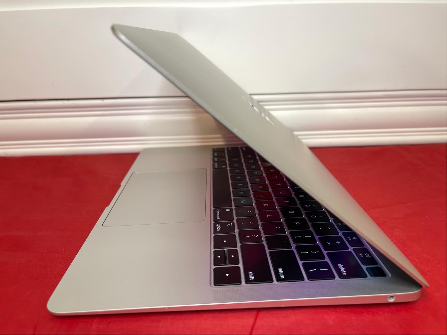 MacBook Air 2019 - 13 inch - Product Guide, Specs, Prices, and