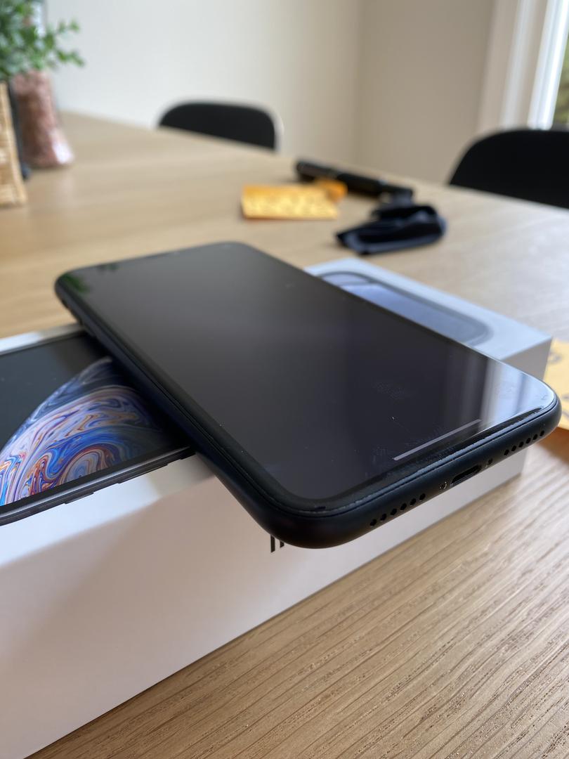 Apple iPhone Xr, color Black