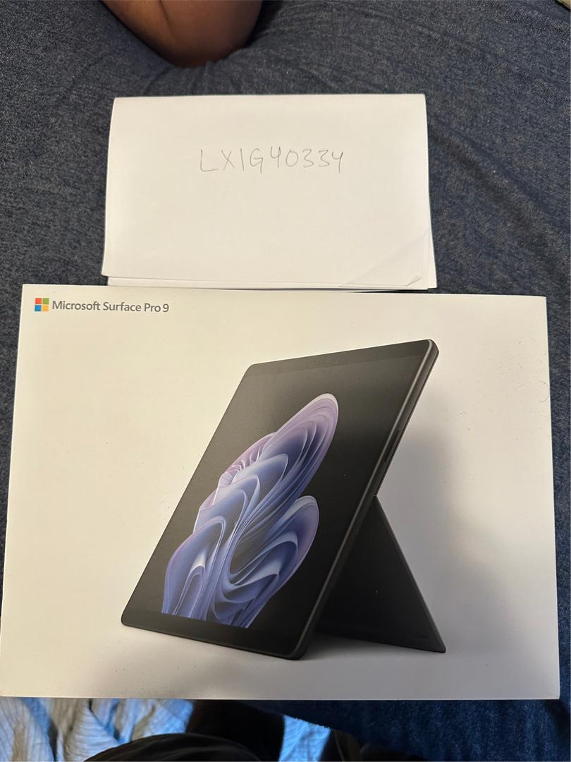 Microsoft Surface Pro 9, color Graphite