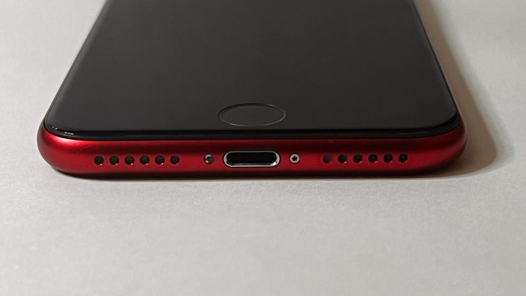 Apple iPhone SE 2nd Gen 2020, color Red
