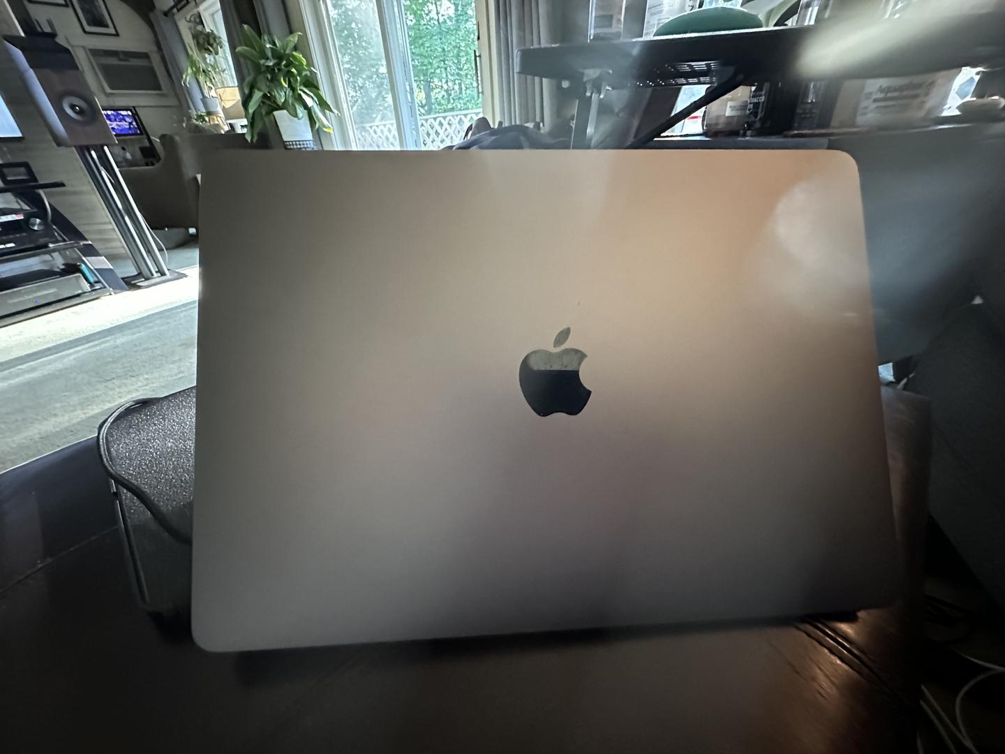 MacBook Pro 2017 (With Touch Bar) - 13", color Gray