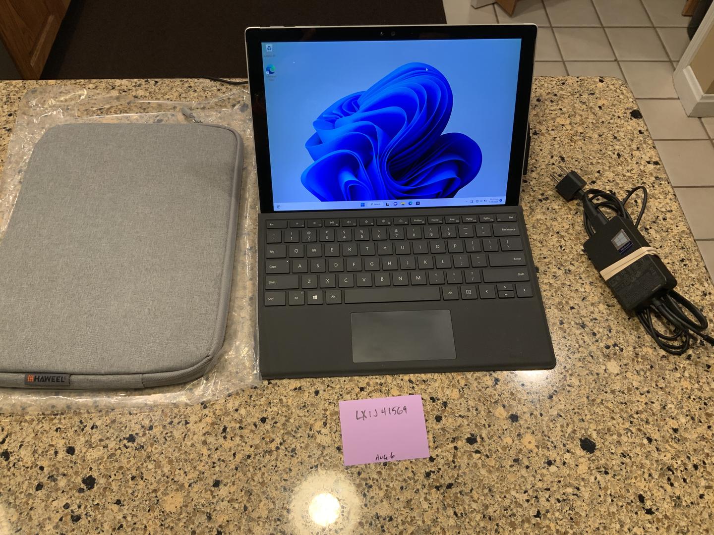 Microsoft Surface Pro 4 - 12.3 Inch, color Silver