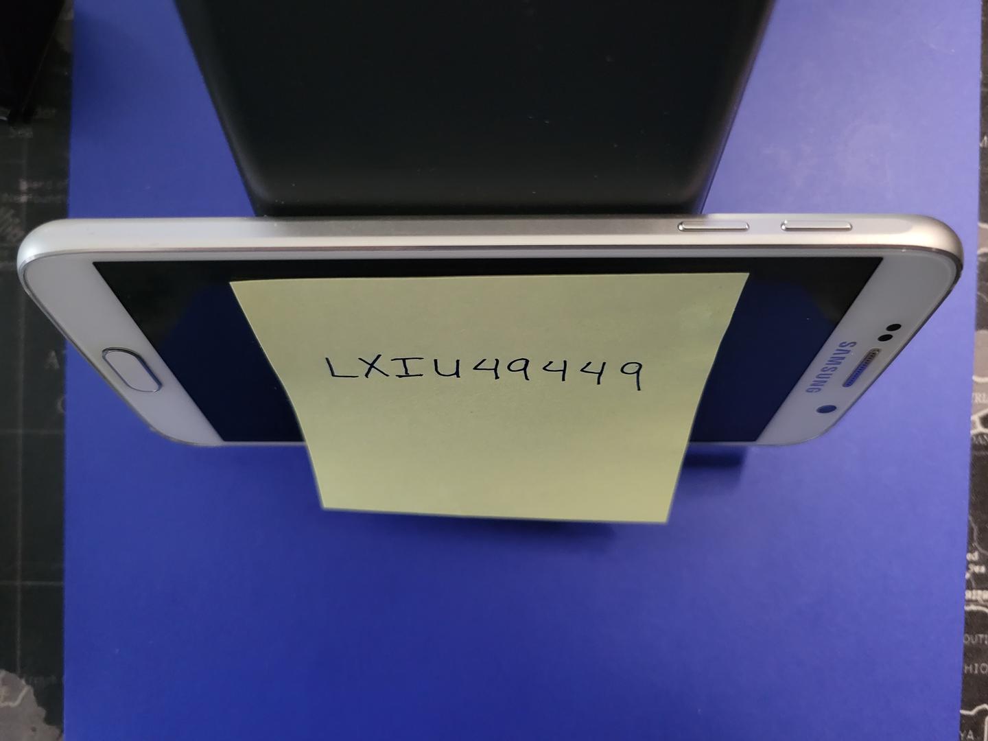 Samsung Galaxy S6, color White