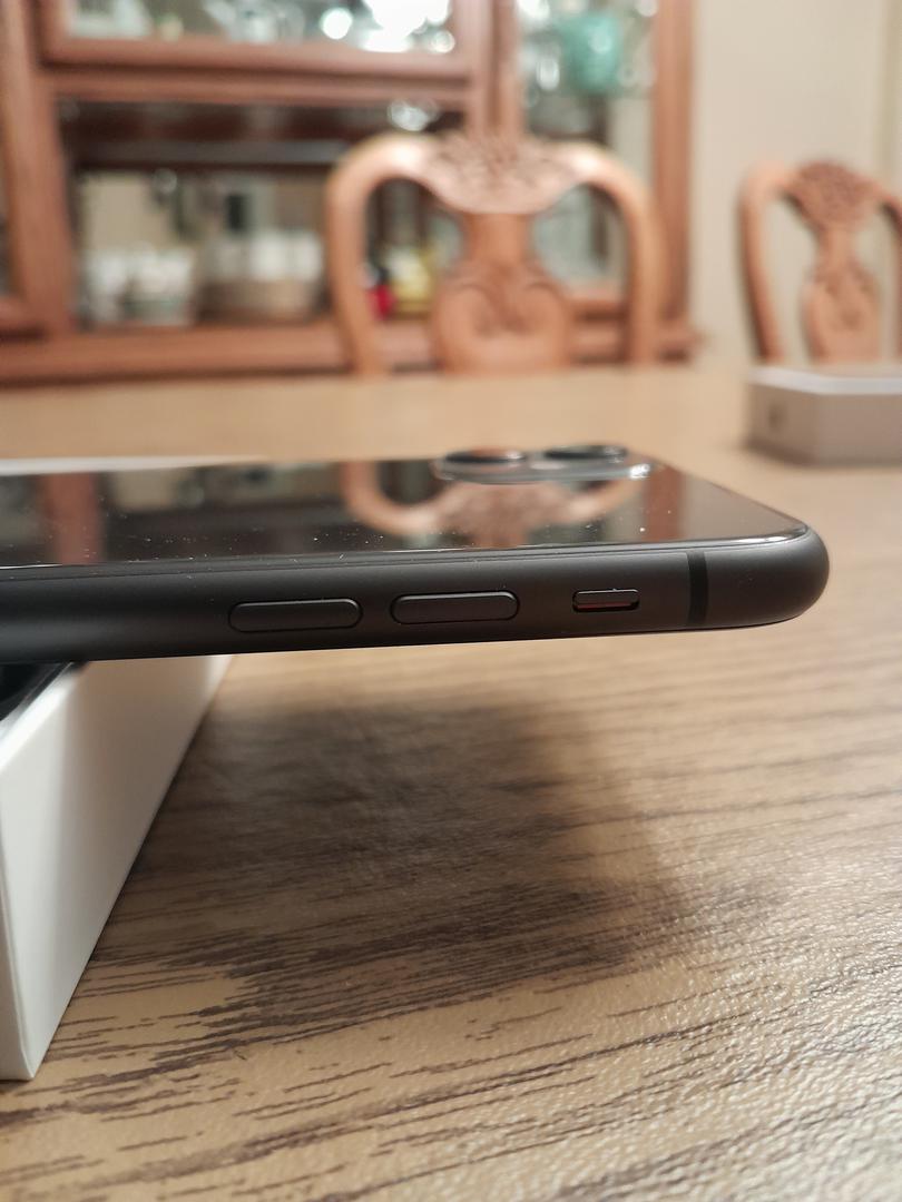 Apple iPhone 11, color Black