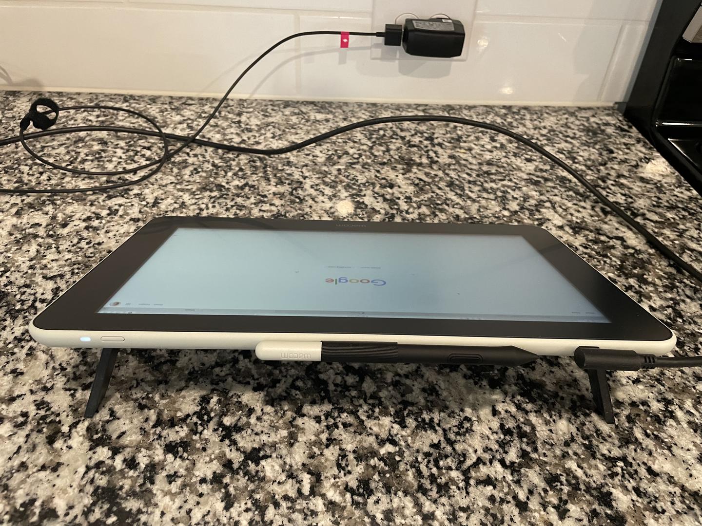 Wacom One, color