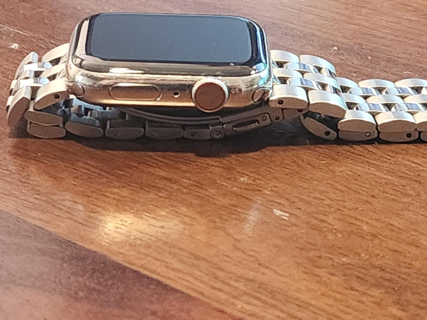 Apple Watch Series 6 44mm, color Silver