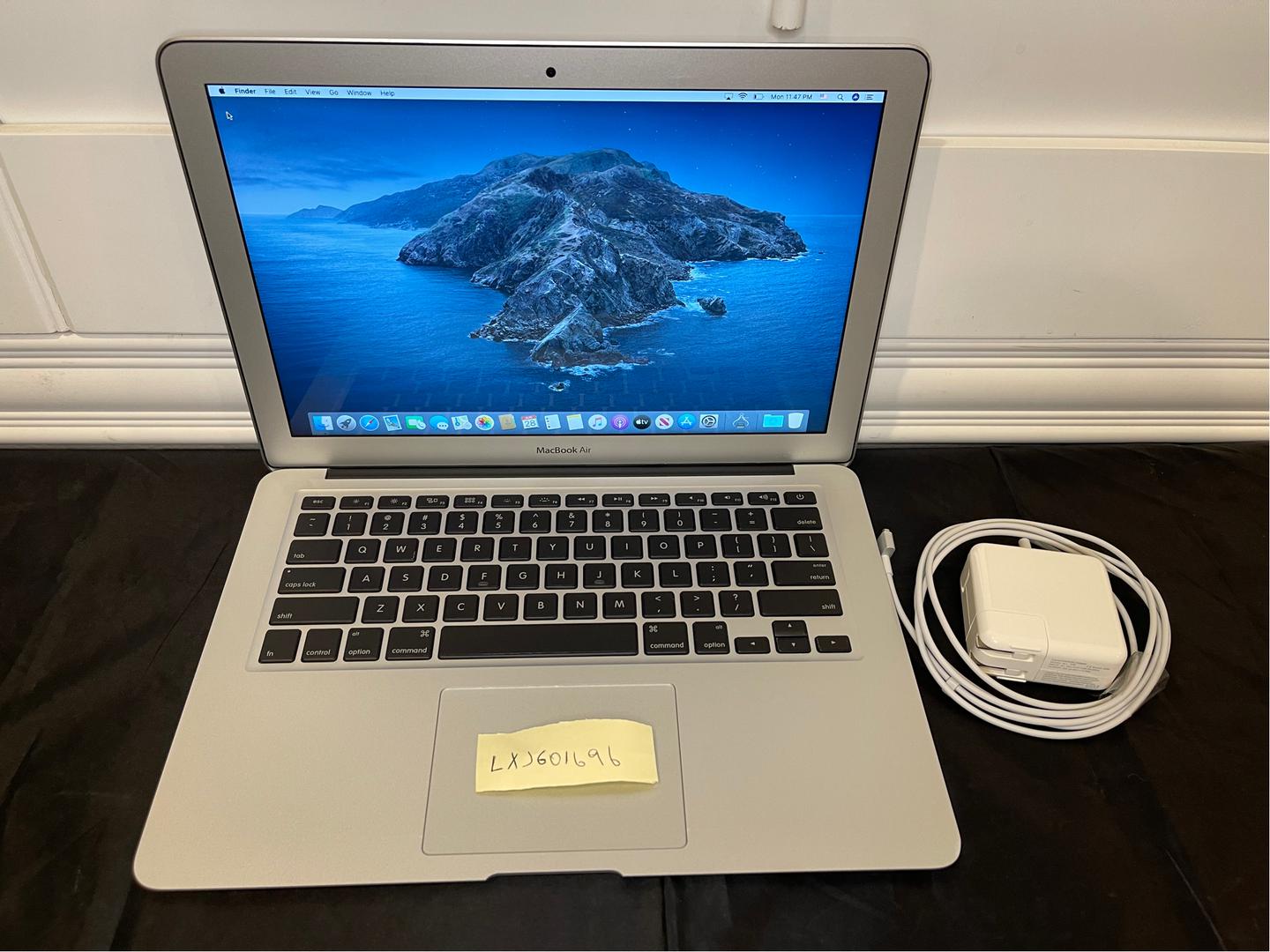 MacBook Air 2017 - 13 inch - Product Guide, Specs, Prices, and