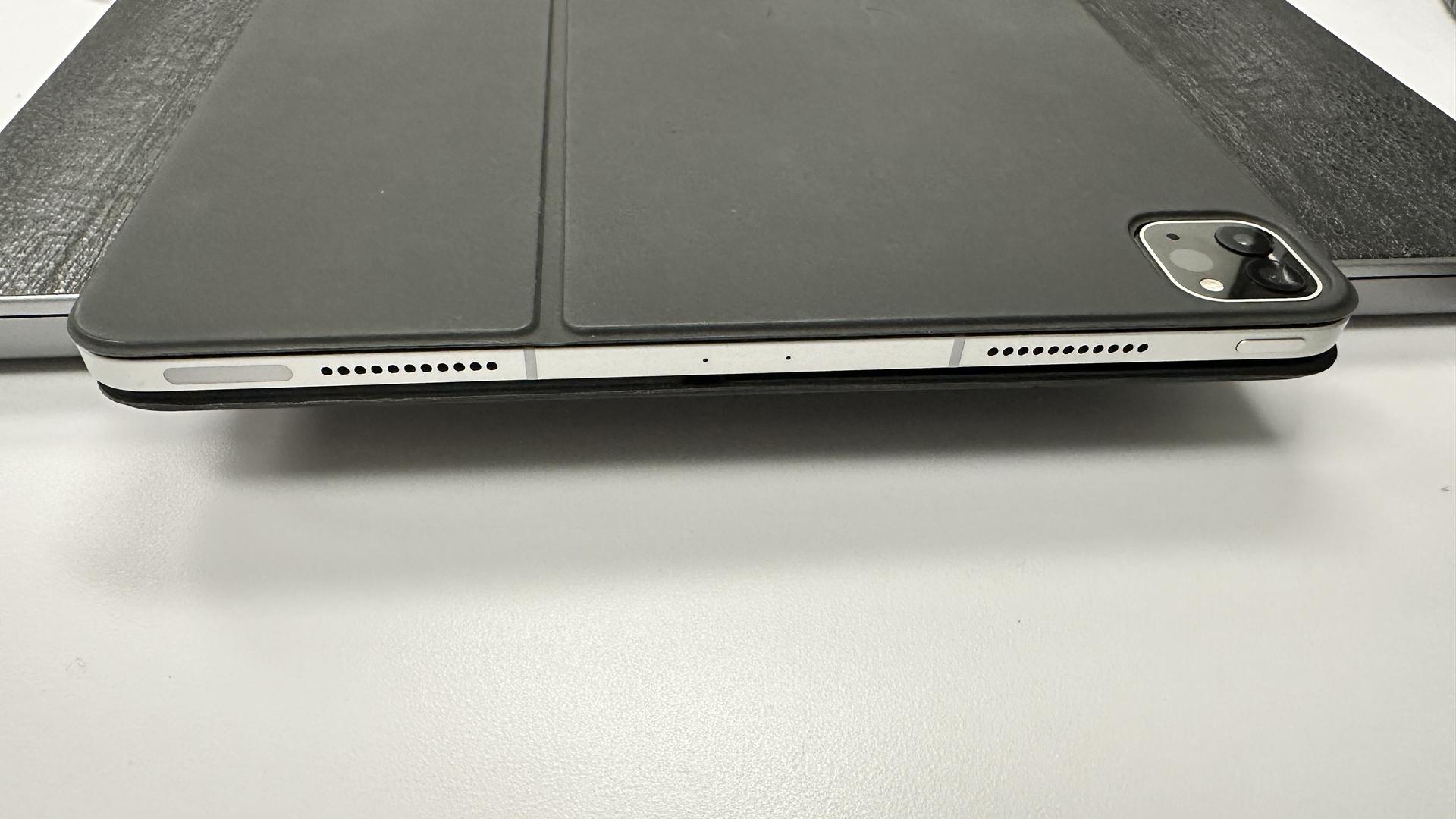 Apple iPad Pro 12.9" 5th Gen 2021, color Silver