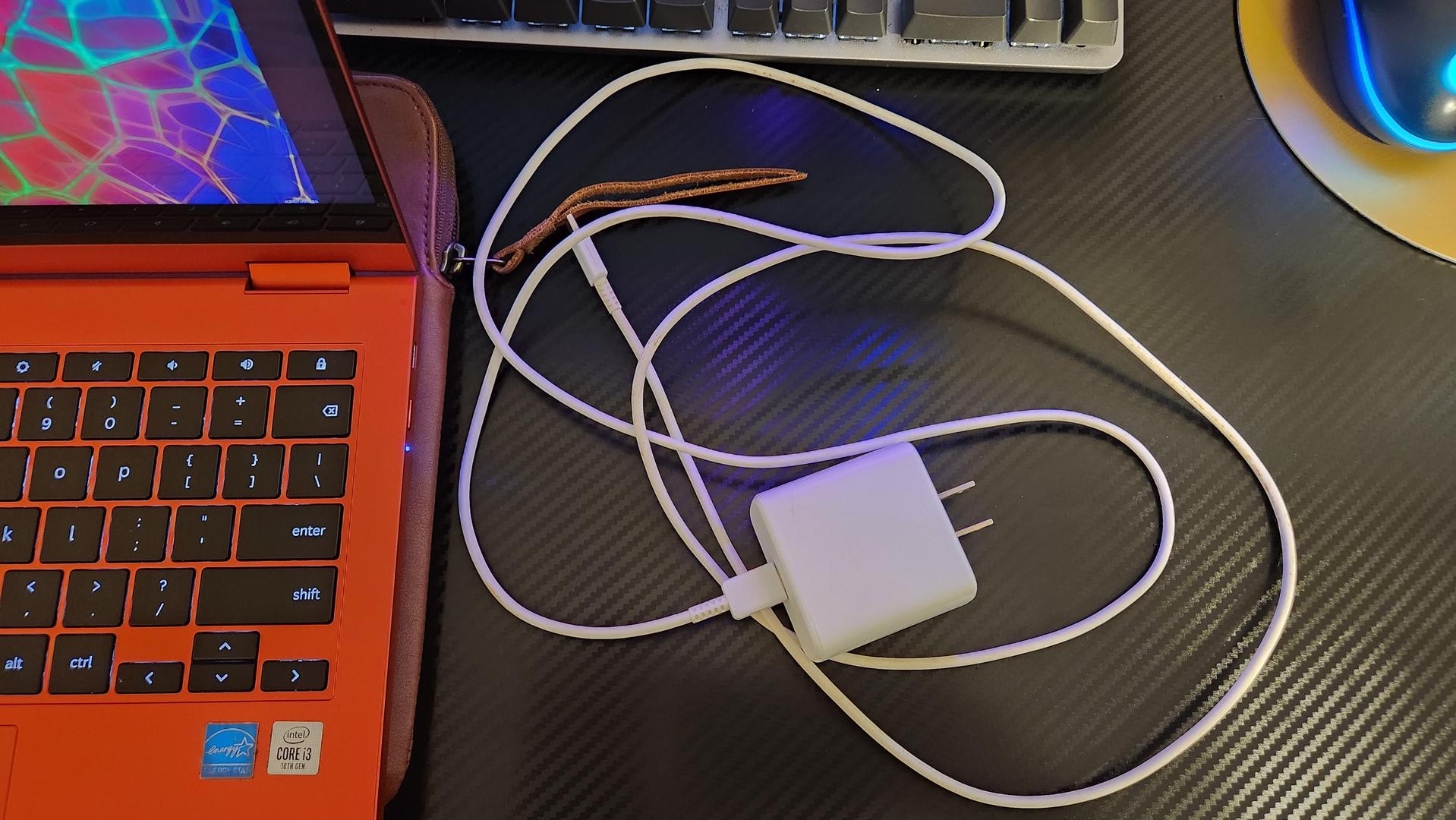 Samsung Galaxy Chromebook 2, color Red