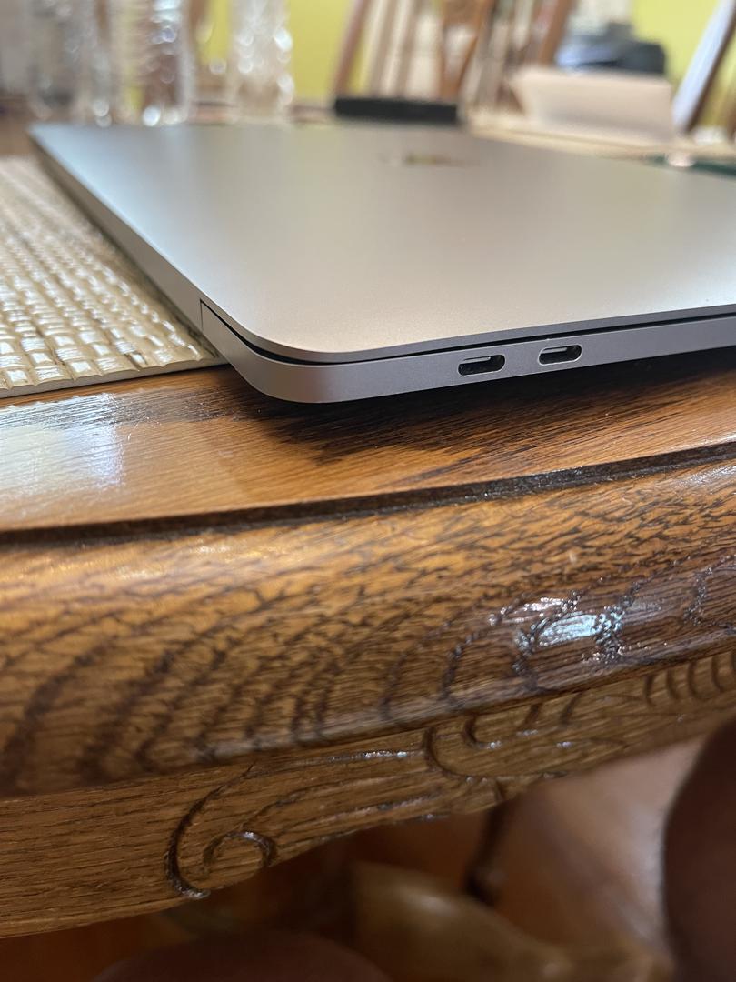 MacBook Pro 2018 (With Touch Bar) - 15", color Gray