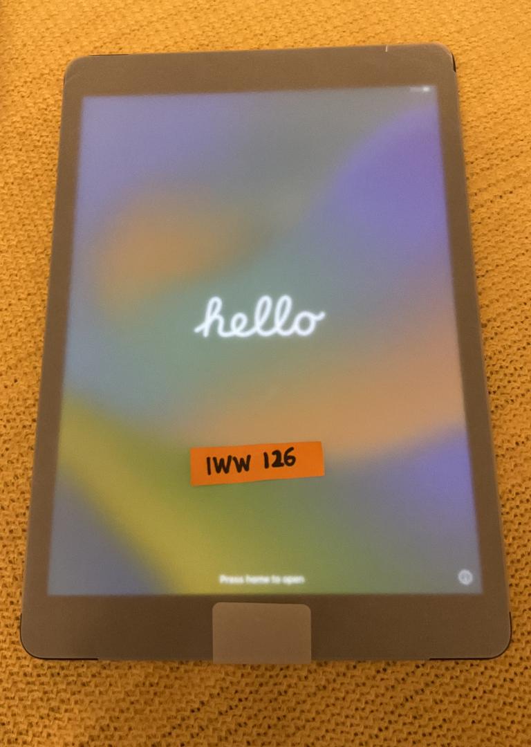 Apple iPad 9th Gen, color Gray