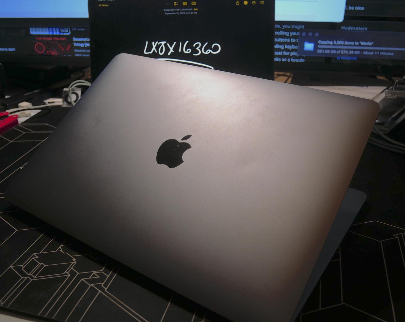 MacBook Air 2018 - 13", color Gray