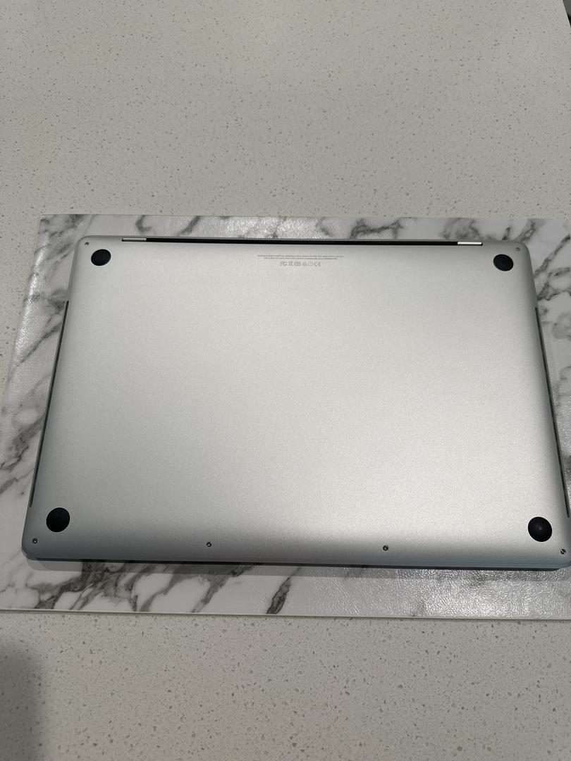 MacBook Pro 2017 (With Touch Bar) - 15", color Silver