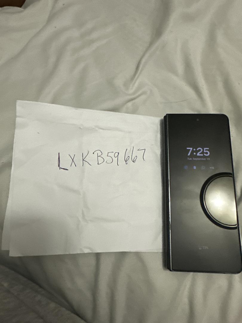 Samsung Galaxy Z Fold5, color Black