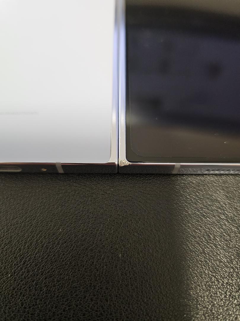 Samsung Galaxy Z Fold5, color Icy Blue