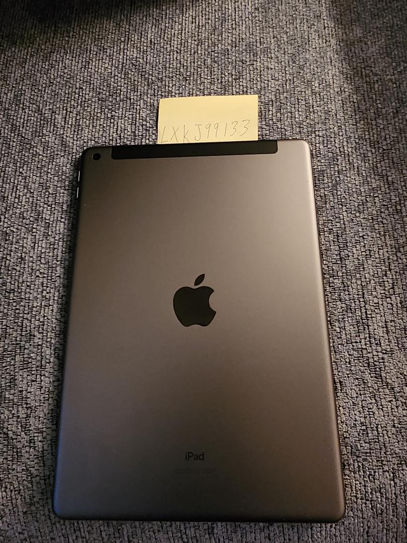 Apple iPad 9th Gen, color Gray