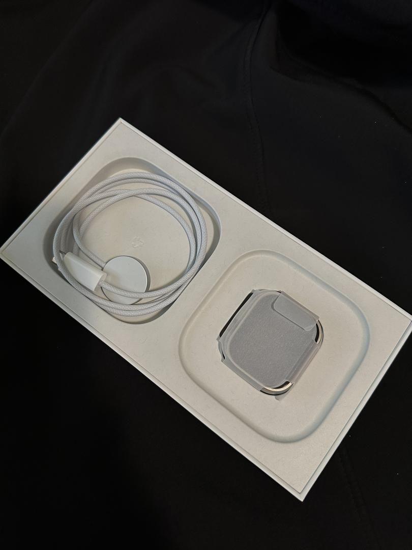 Apple Watch Ultra 49mm, color Titanium