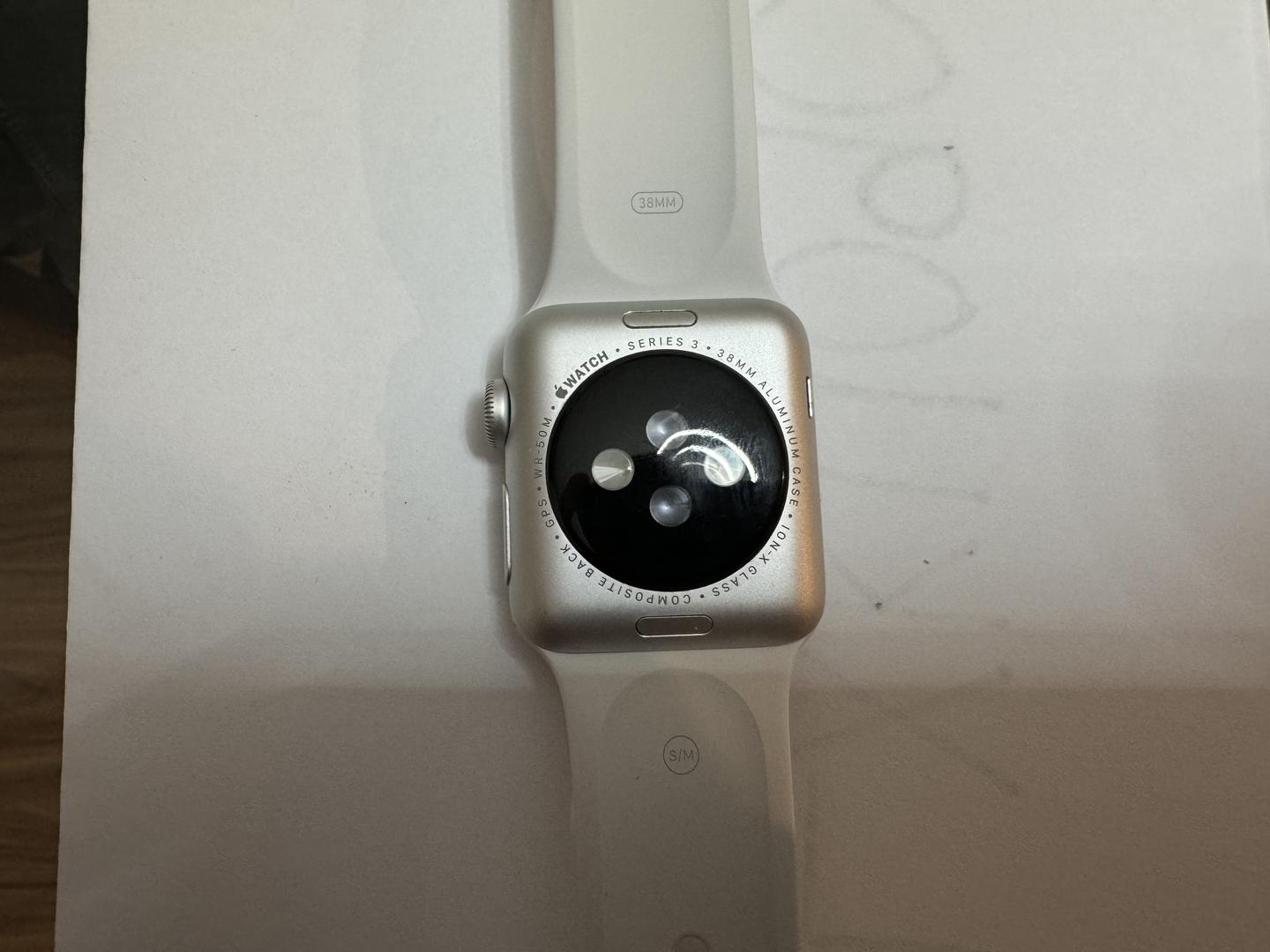 Apple Watch Series 3 38mm, color Silver
