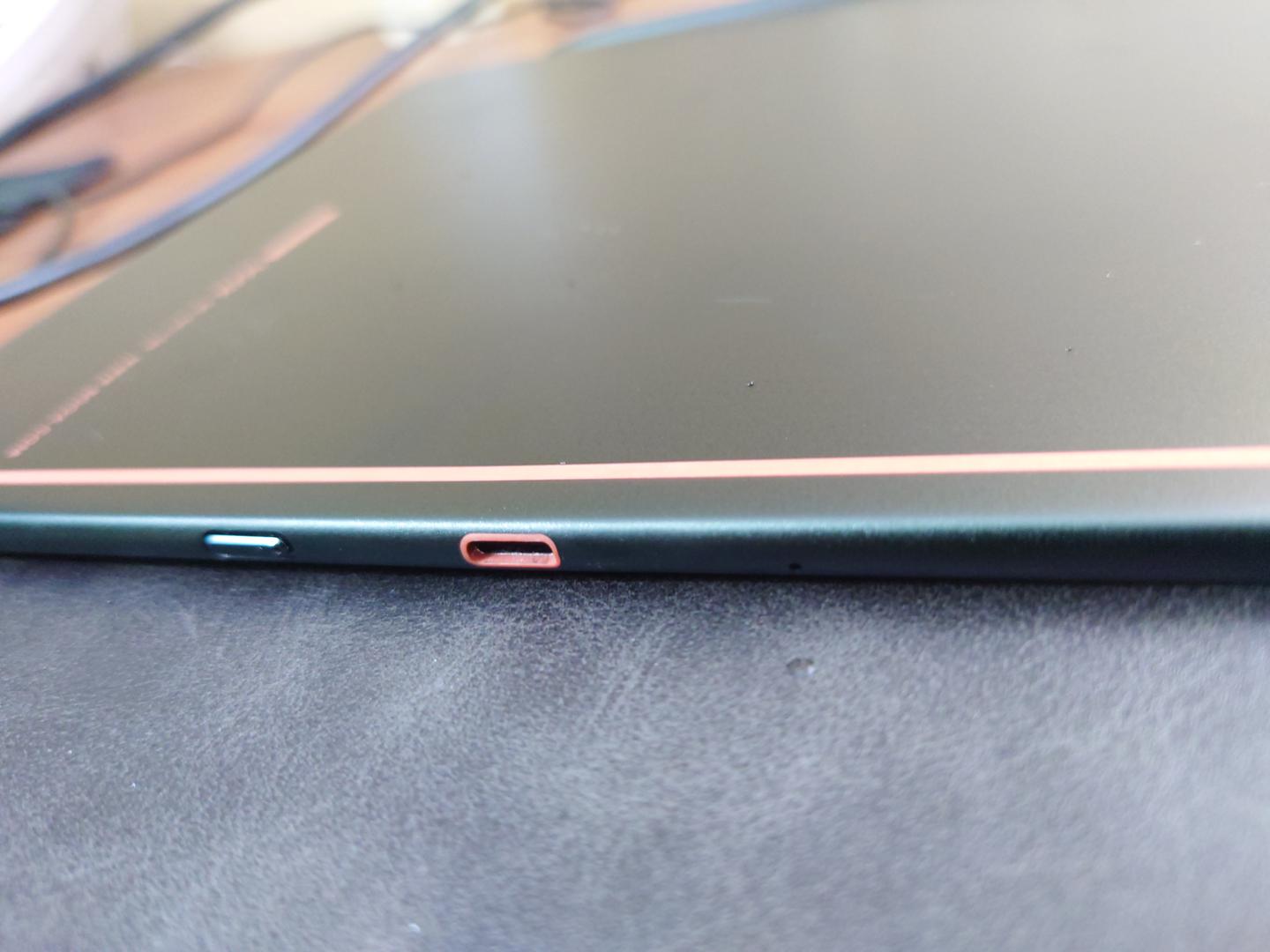 Onyx Boox Note Air 2 Plus 10.3", color