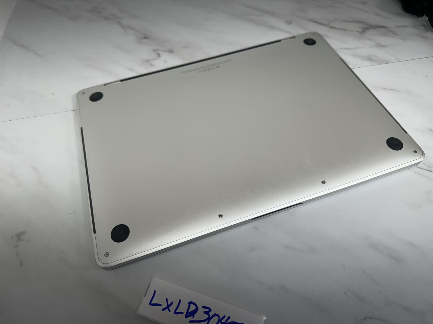 MacBook Pro 2018 (With Touch Bar) - 13", color Silver