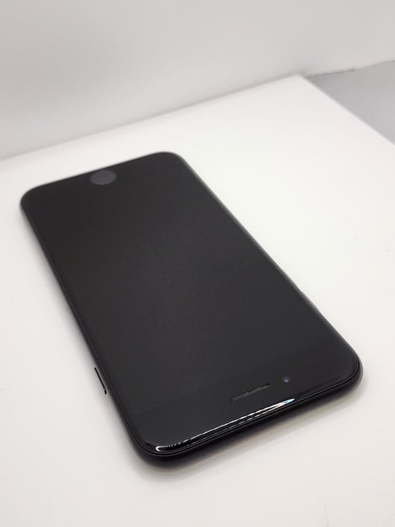 Apple iPhone SE 2nd Gen 2020, color Black