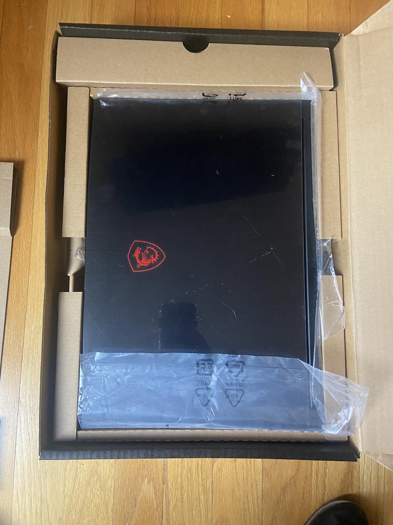 MSI Laptop, color