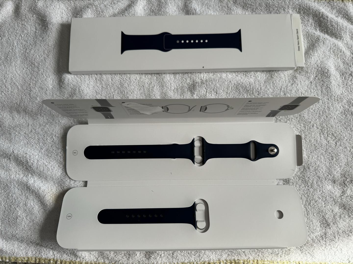 Apple Watch Series 5 44mm, color Black