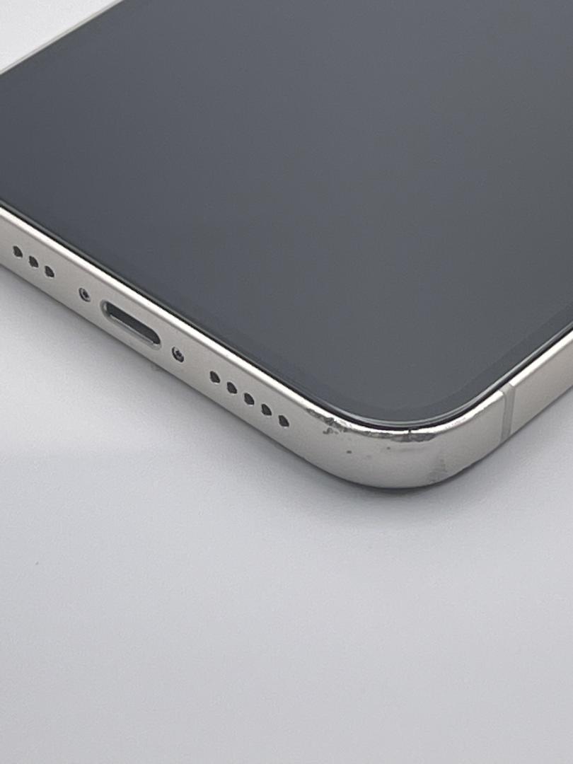 Apple iPhone 12, color White