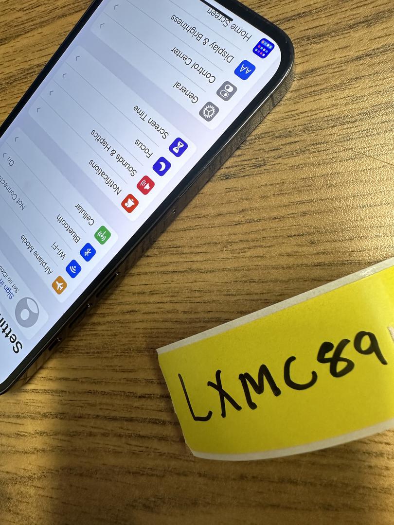 Apple iPhone 13 Pro, color Graphite