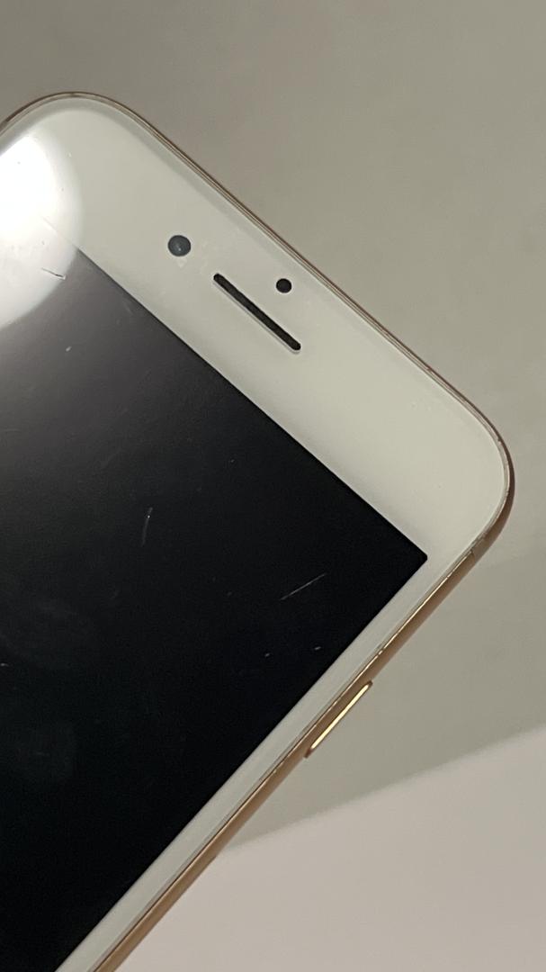 Apple iPhone 8, color Gold