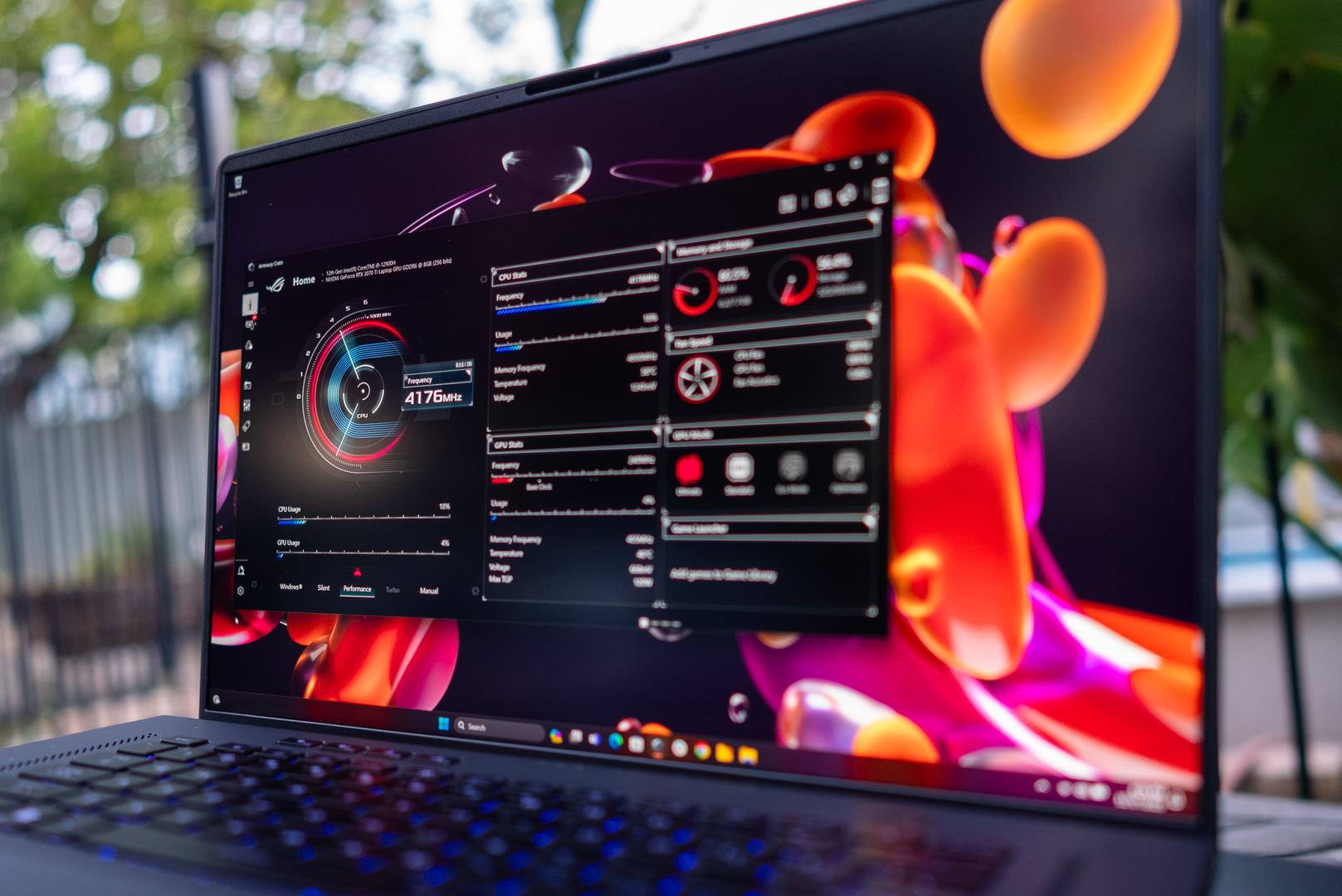 Asus ROG Zephyrus M16 (2022) GU603, color