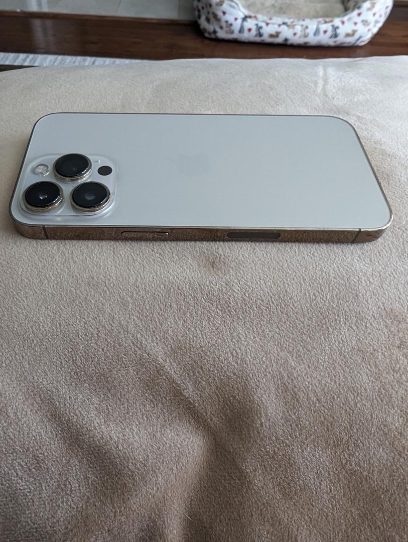 Apple iPhone 13 Pro, color Gold