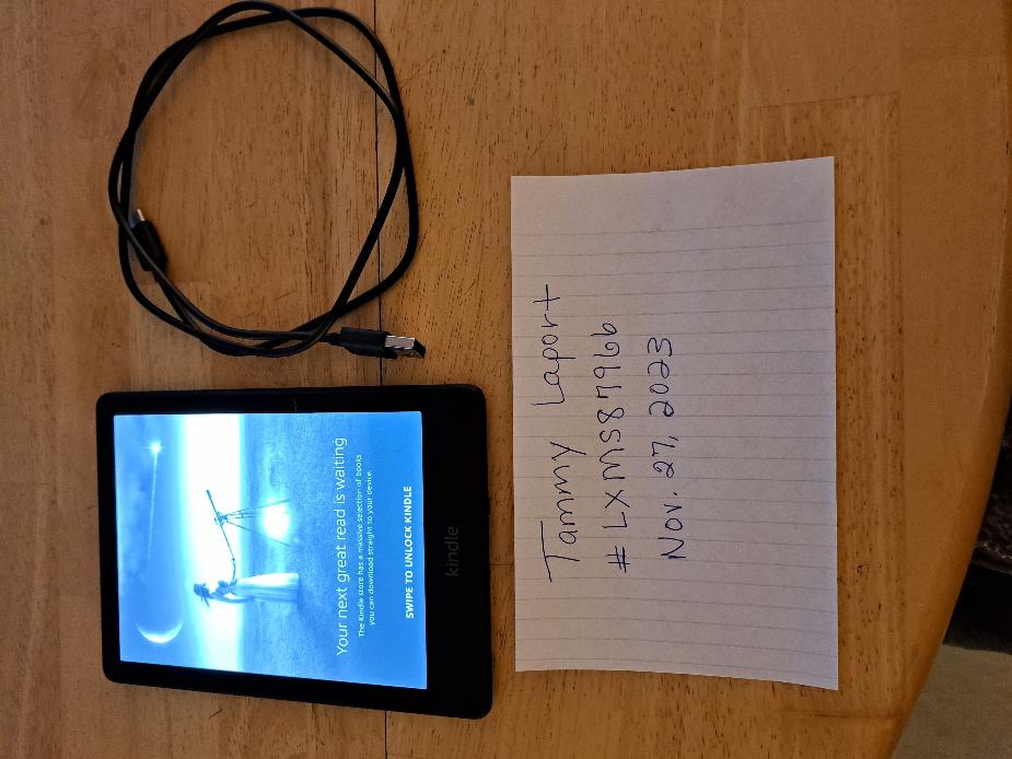 Amazon Kindle Paperwhite 11th Gen 2021, color Black