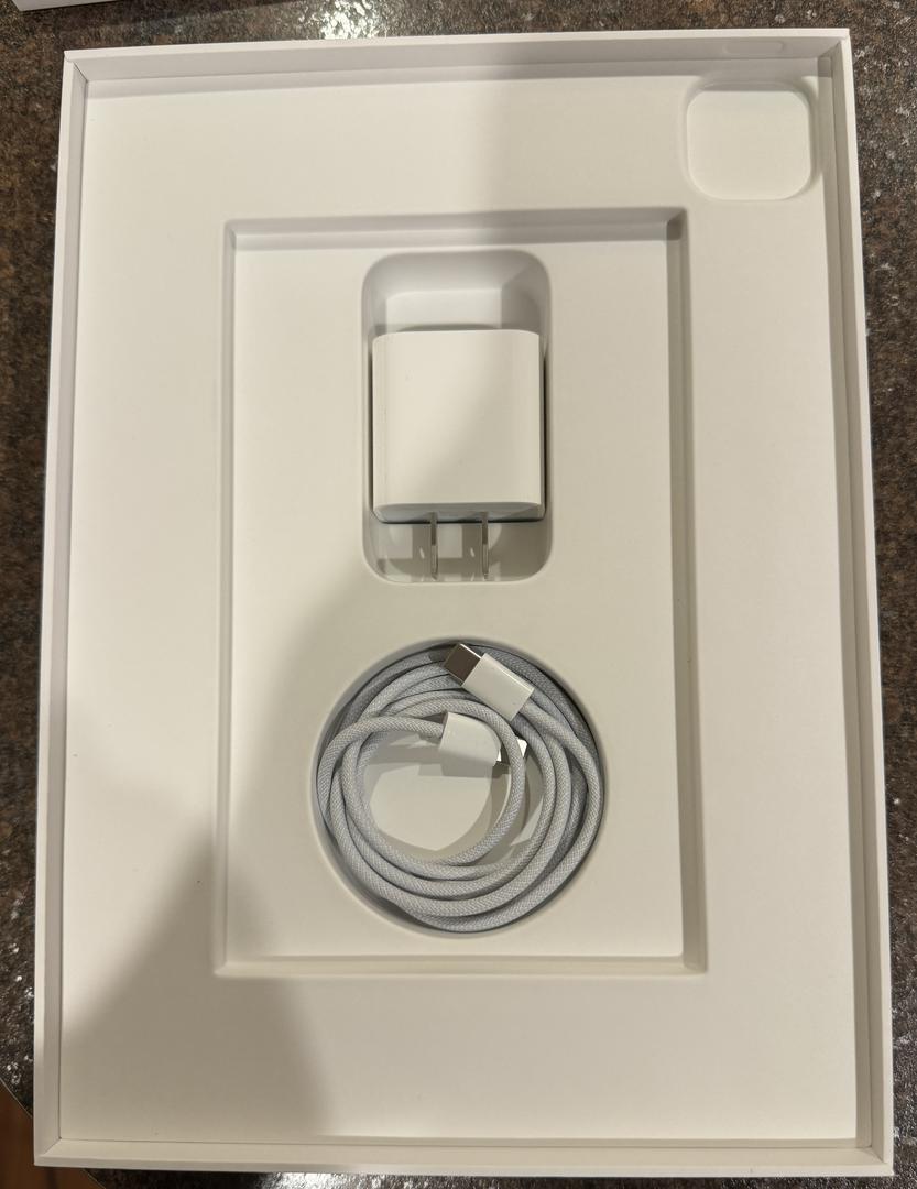 Apple iPad Pro 11" 4th Gen 2022, color Gray