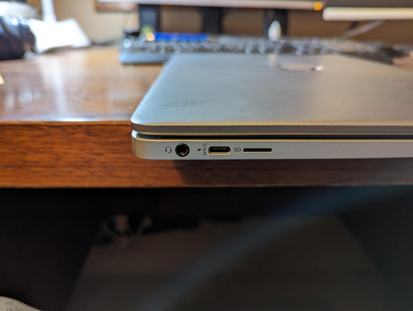 HP Chromebook 15, color White