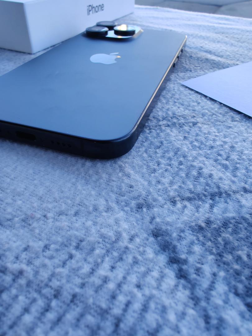 Apple iPhone 15 Pro Max, color Black