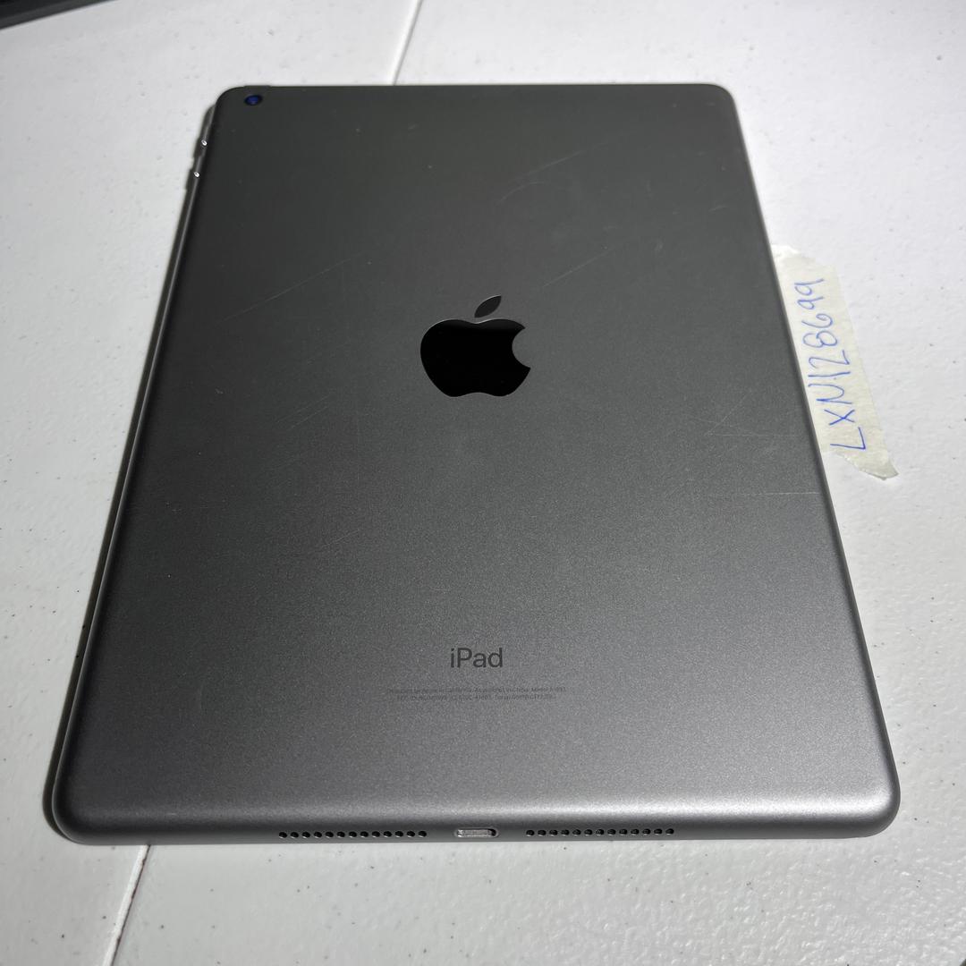 Apple iPad 6th Gen, color Gray