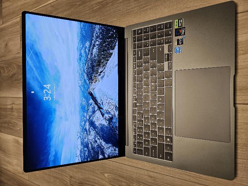 Samsung Galaxy Book3 Ultra 16", color Graphite