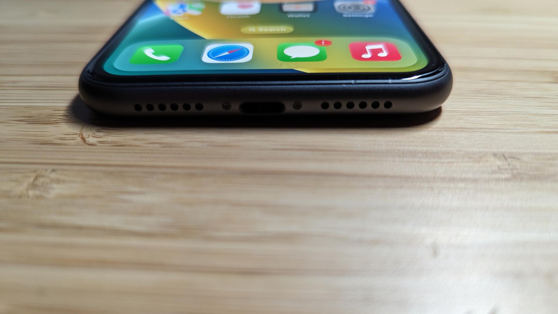 Apple iPhone 11, color Black