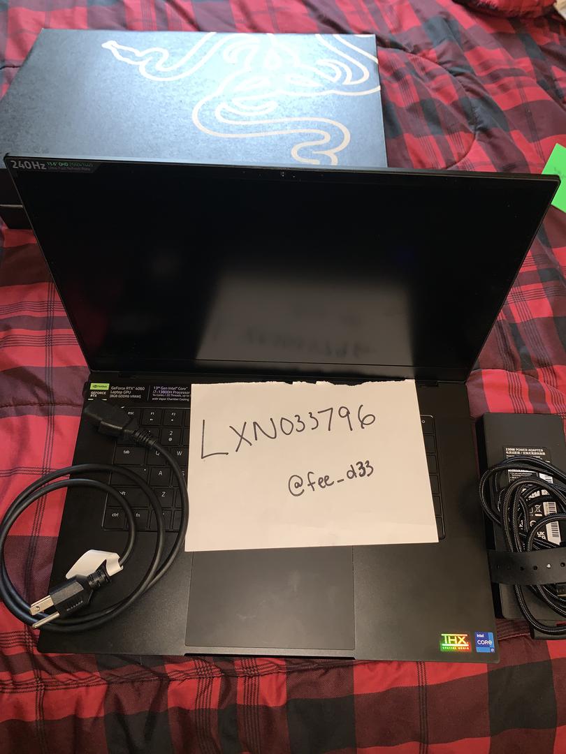 Razer Blade 15" 2023, color Black